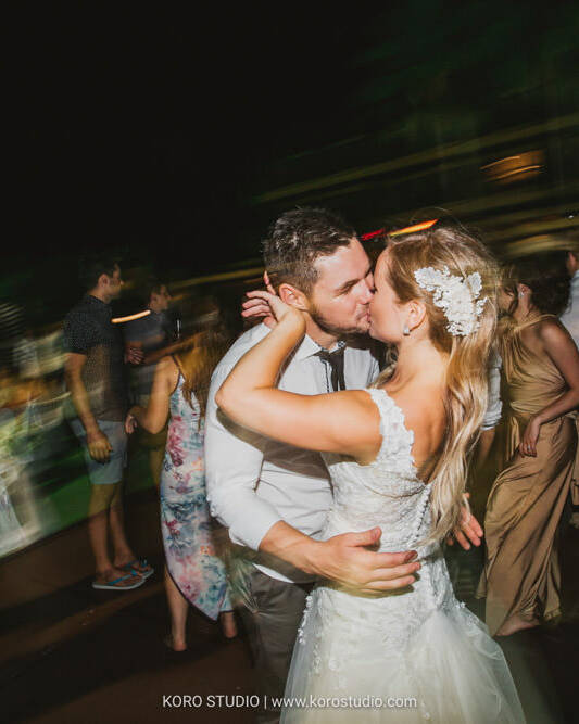 Phuket Marriott Resort & Spa, Merlin Beach Wedding Dinner and Party | Caitlin and Zac Makins from Australia 27 korostudio western wedding caitlin merlin beach resort phuket 114 uai Phuket Marriott Resort & Spa, Merlin Beach Wedding Dinner and Party | Caitlin and Zac Makins from Australia