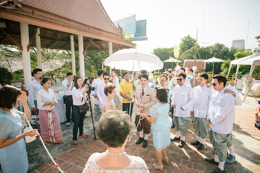 korostudio thai house wedding ceremony ruenjoawsao math ying 116 งานแต่งงานบ้านเรือนไทย พิธีไทย คุณแมท และคุณหญิง เรือนเจ้าสาว รัชวิภา | Thai Wedding Ceremony Math and Ying at Thai House Ruenjoawsao
