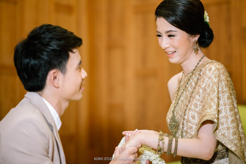 korostudio thai house wedding ceremony ruenjoawsao math ying 133 งานแต่งงานบ้านเรือนไทย พิธีไทย คุณแมท และคุณหญิง เรือนเจ้าสาว รัชวิภา | Thai Wedding Ceremony Math and Ying at Thai House Ruenjoawsao