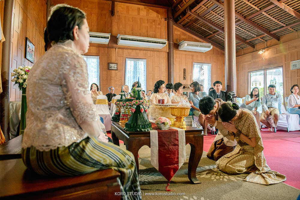 korostudio thai house wedding ceremony ruenjoawsao math ying 138 งานแต่งงานบ้านเรือนไทย พิธีไทย คุณแมท และคุณหญิง เรือนเจ้าสาว รัชวิภา | Thai Wedding Ceremony Math and Ying at Thai House Ruenjoawsao