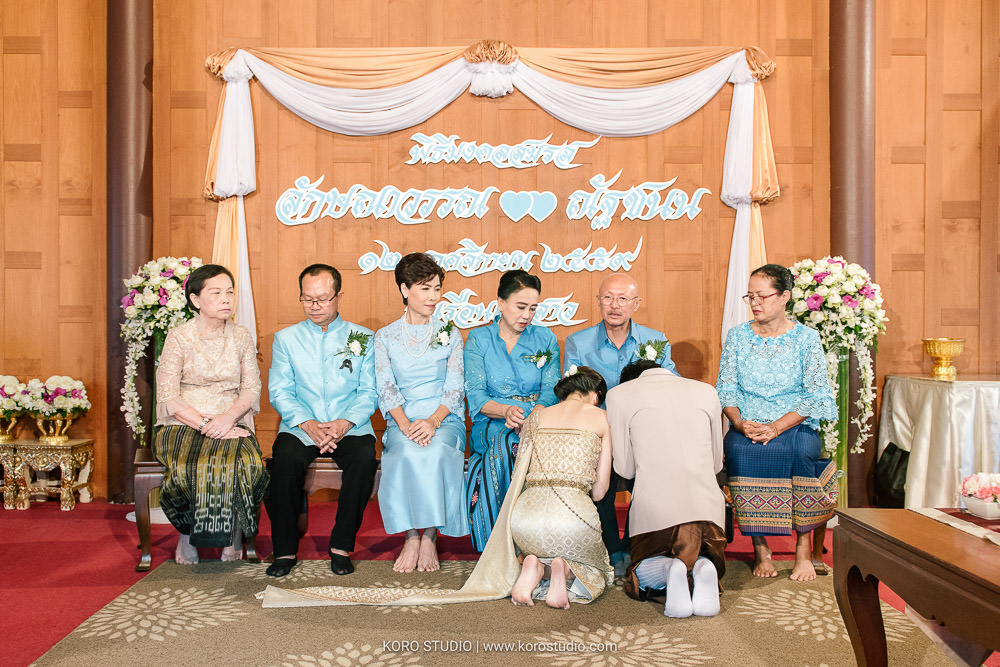 korostudio thai house wedding ceremony ruenjoawsao math ying 148 งานแต่งงานบ้านเรือนไทย พิธีไทย คุณแมท และคุณหญิง เรือนเจ้าสาว รัชวิภา | Thai Wedding Ceremony Math and Ying at Thai House Ruenjoawsao