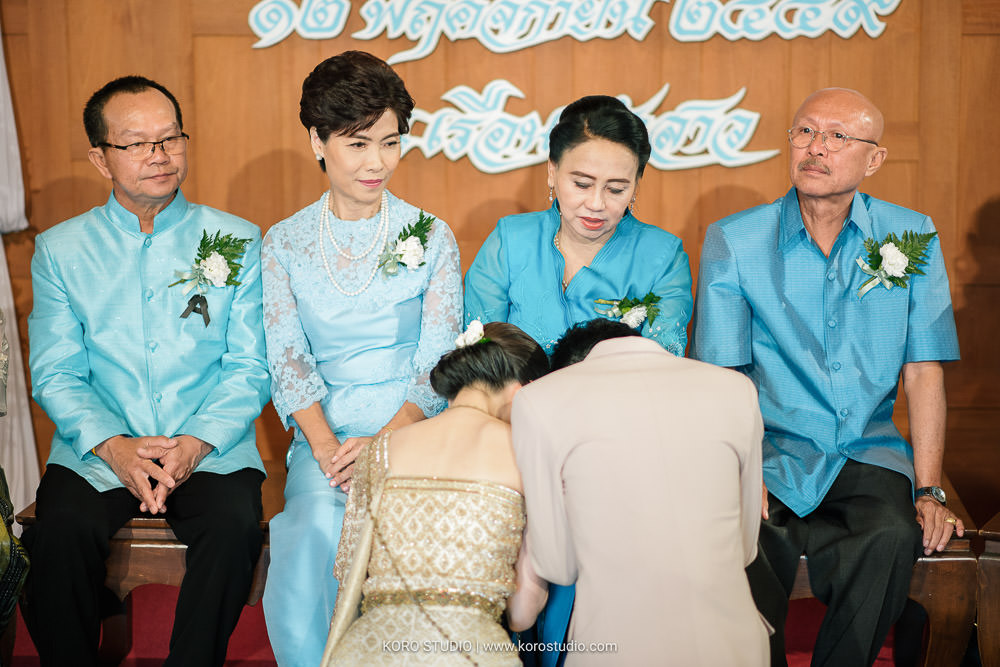 korostudio thai house wedding ceremony ruenjoawsao math ying 149 งานแต่งงานบ้านเรือนไทย พิธีไทย คุณแมท และคุณหญิง เรือนเจ้าสาว รัชวิภา | Thai Wedding Ceremony Math and Ying at Thai House Ruenjoawsao