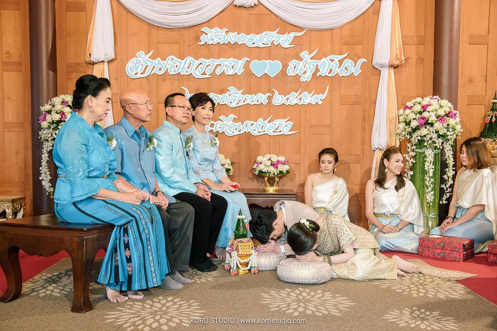 korostudio thai house wedding ceremony ruenjoawsao math ying 171 งานแต่งงานบ้านเรือนไทย พิธีไทย คุณแมท และคุณหญิง เรือนเจ้าสาว รัชวิภา | Thai Wedding Ceremony Math and Ying at Thai House Ruenjoawsao