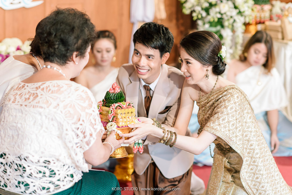 korostudio thai house wedding ceremony ruenjoawsao math ying 173 งานแต่งงานบ้านเรือนไทย พิธีไทย คุณแมท และคุณหญิง เรือนเจ้าสาว รัชวิภา | Thai Wedding Ceremony Math and Ying at Thai House Ruenjoawsao
