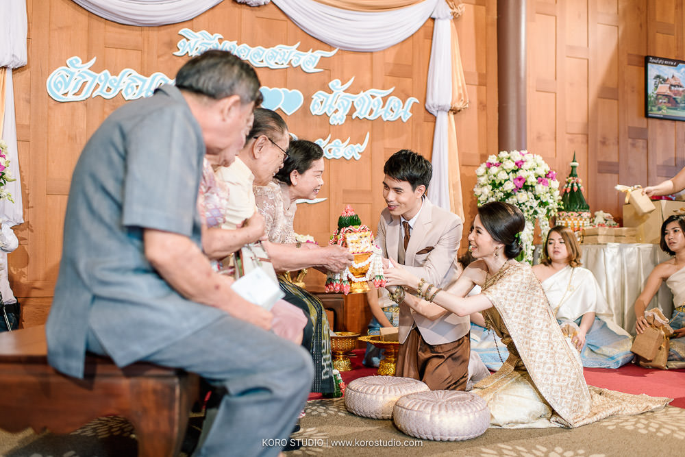 korostudio thai house wedding ceremony ruenjoawsao math ying 174 งานแต่งงานบ้านเรือนไทย พิธีไทย คุณแมท และคุณหญิง เรือนเจ้าสาว รัชวิภา | Thai Wedding Ceremony Math and Ying at Thai House Ruenjoawsao
