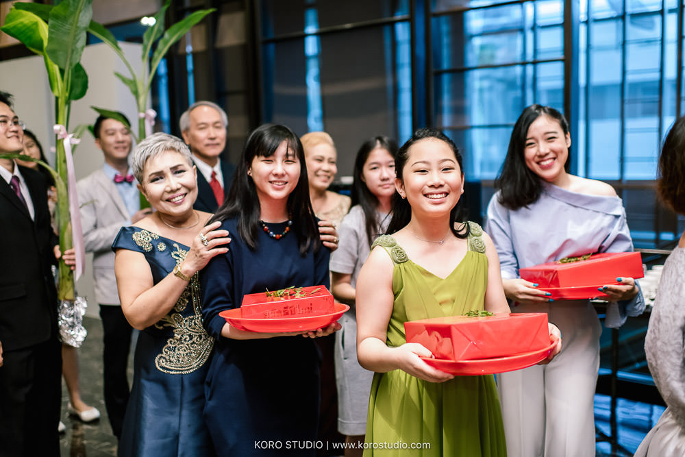 korostudio okura prestige bangkok wedding ceremony mint 33 The Okura Prestige Bangkok Hotel Thai Chinese Wedding Ceremony Mint and Gee | งานแต่งงาน พิธีแบบไทย และพิธีจีน ณ โรงแรมโอกุระ เพรสทีจ กรุงเทพ