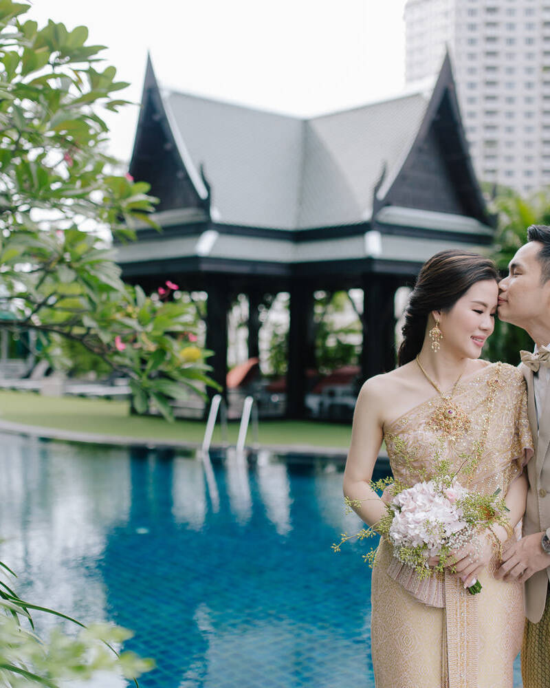 korostudio special wedding photo 54 uai The Athenee Hotel Piman Siam Hall, Thai Wedding Ceremony Bao and Suk