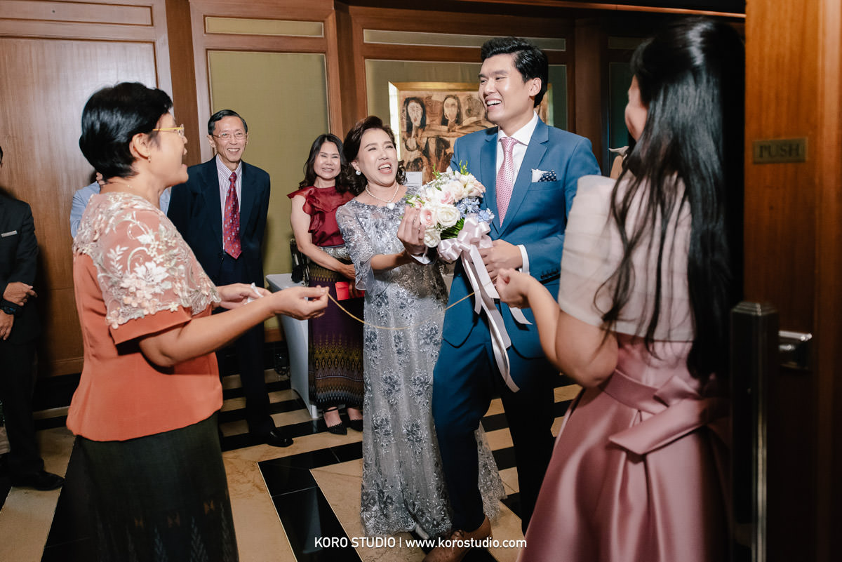korostudio thai wedding ceremony phan peninsula bangkok 80 Peninsula Bangkok Hotel Thai Wedding Ceremony Phan and Up