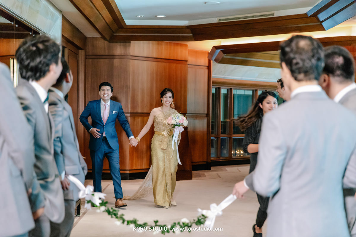 korostudio thai wedding ceremony phan peninsula bangkok 98 Peninsula Bangkok Hotel Thai Wedding Ceremony Phan and Up