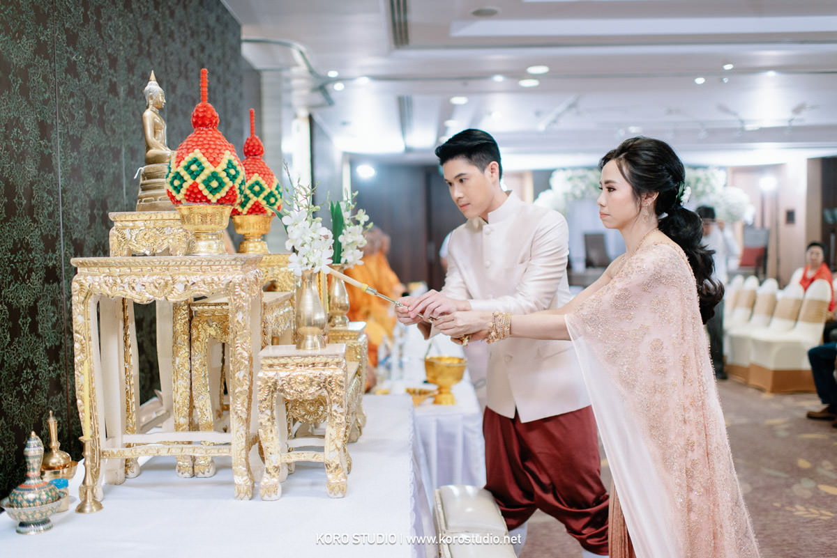 korostudio rama garden wedding ceremony 13 Rama Gardens Hotel Bangkok Thai Wedding Ceremony Ae and Beer