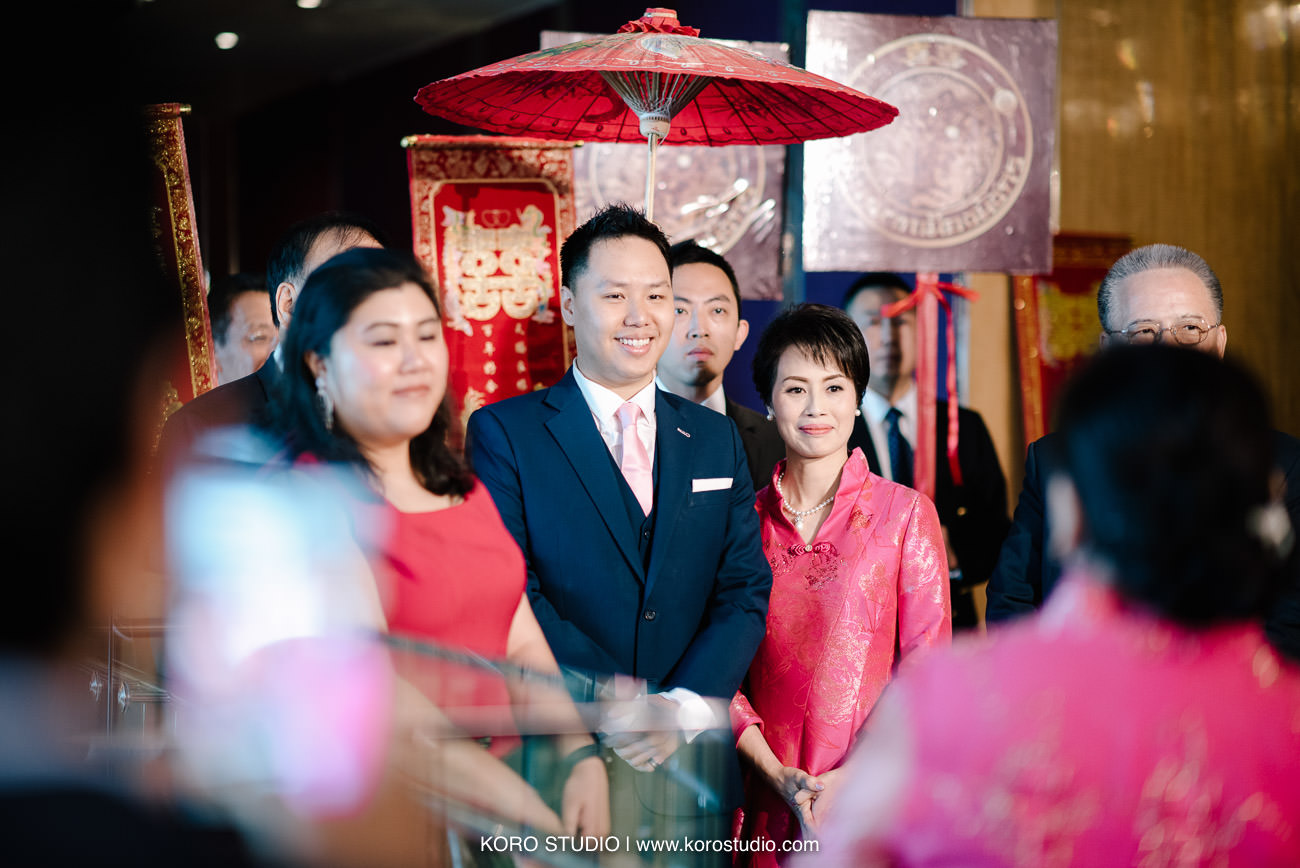 Renaissance Bangkok Ratchaprasong Hotel Wedding Ceremony Fern and Mike