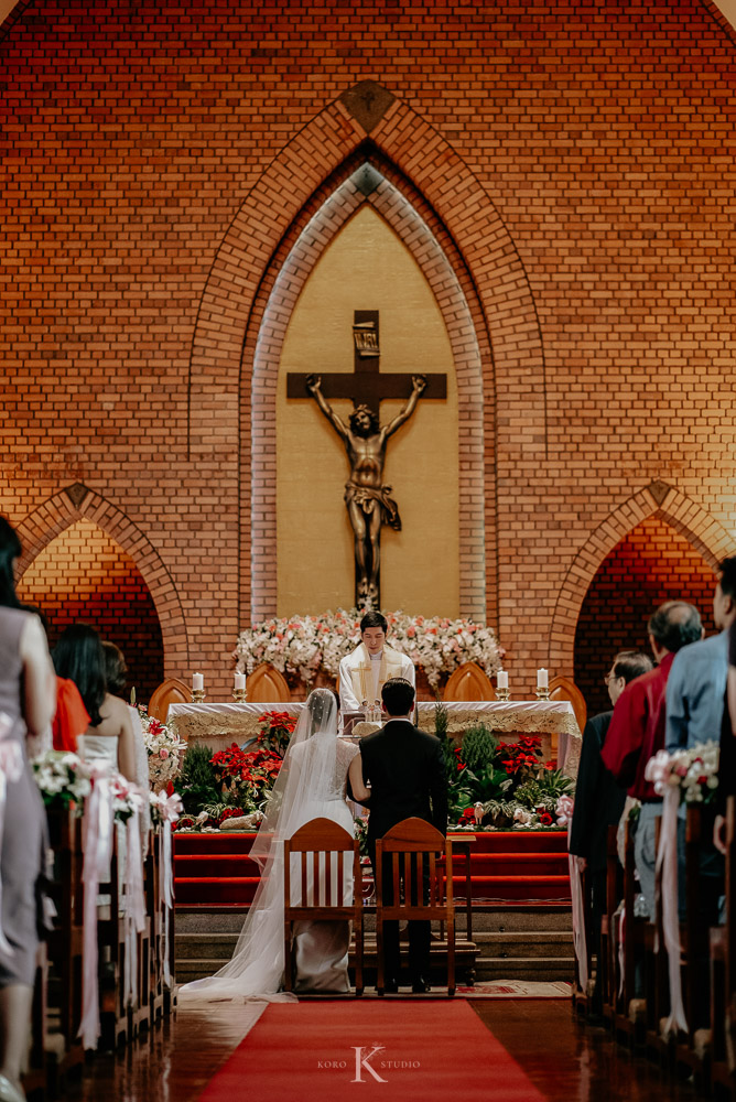 Saint Louis Catholic Church Wedding in Bangkok Puan and Mew