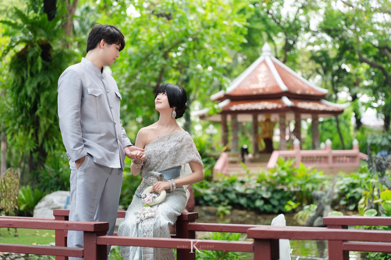 pre wedding at erawan museum 14 Maru & Uta's Enchanting Thai Pre-Wedding at The Erawan Museum