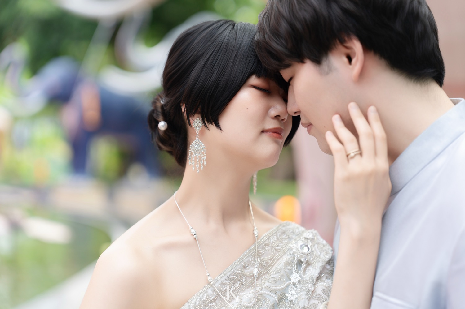 pre wedding at erawan museum 22 Maru & Uta's Enchanting Thai Pre-Wedding at The Erawan Museum