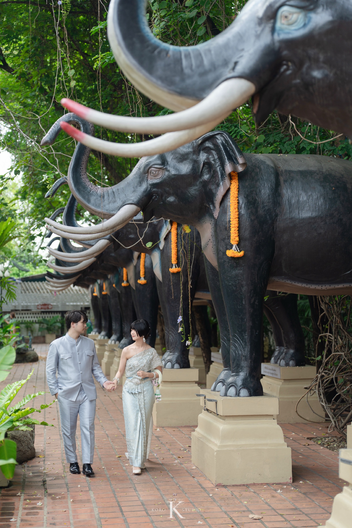 pre wedding at erawan museum 9 Maru & Uta's Enchanting Thai Pre-Wedding at The Erawan Museum